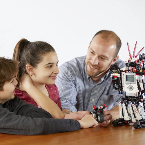 Alternative view of LEGO MINDSTORMS EV3 31313 Kit Robot avec télécommande pour enfants (601 pièces)